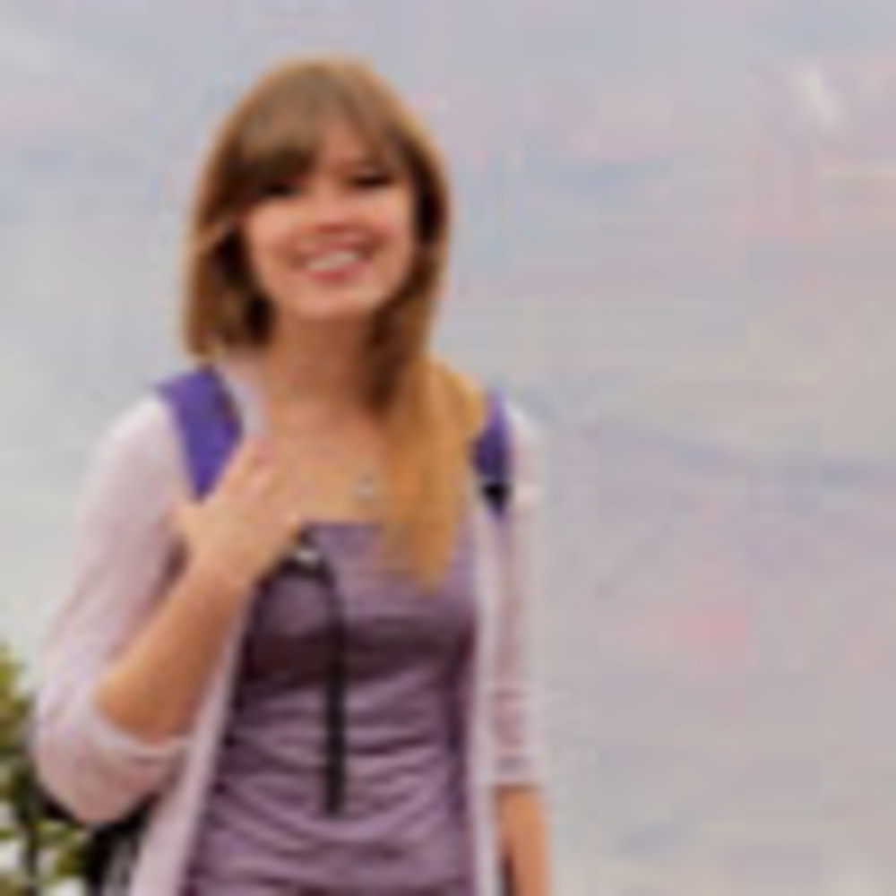 Meet your Posher, Nicole